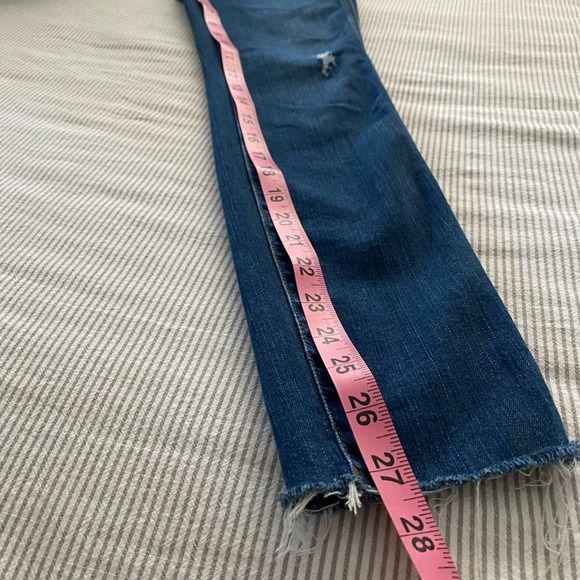 Madewell 10’ High Rise Skinny Jeans exposed button - Picture 11 of 11